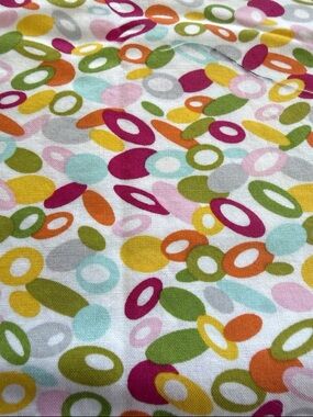 Y2K Waverly Inspirations Quilting Cotton Pastel Ovals 30" x 42" Fabric Remnant